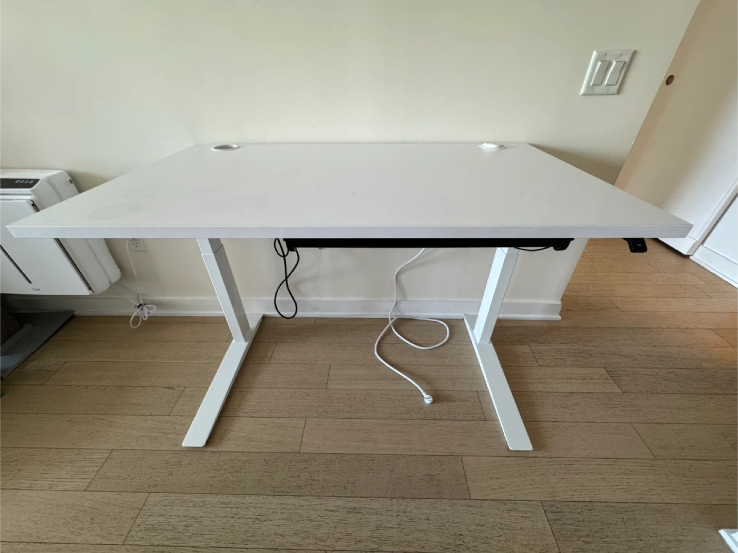 Free Jarvis White Standing Desk