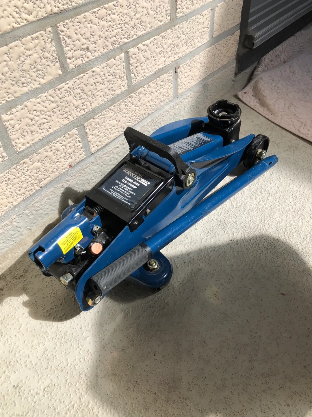 Certified 2-Ton Floor Jack - Blue thumbnail