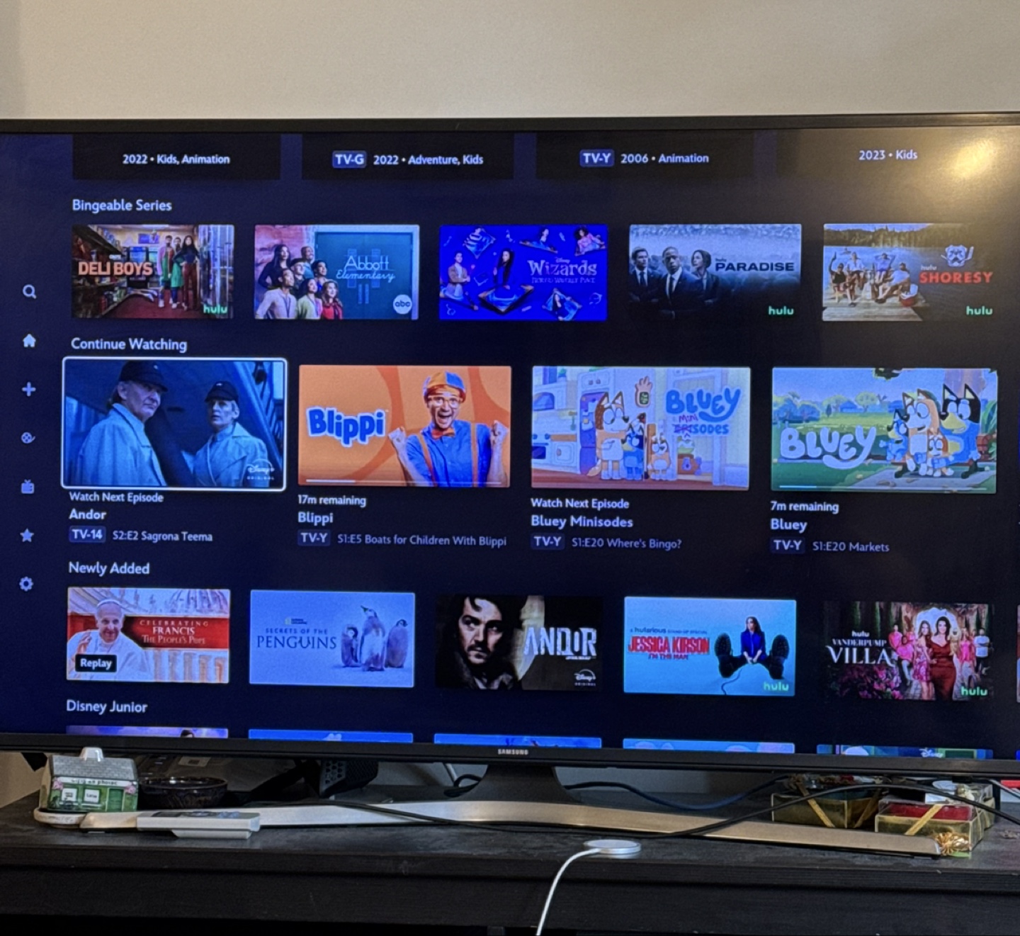 Samsung - 50" Smart TV - 4K Ultra HD - photo 2