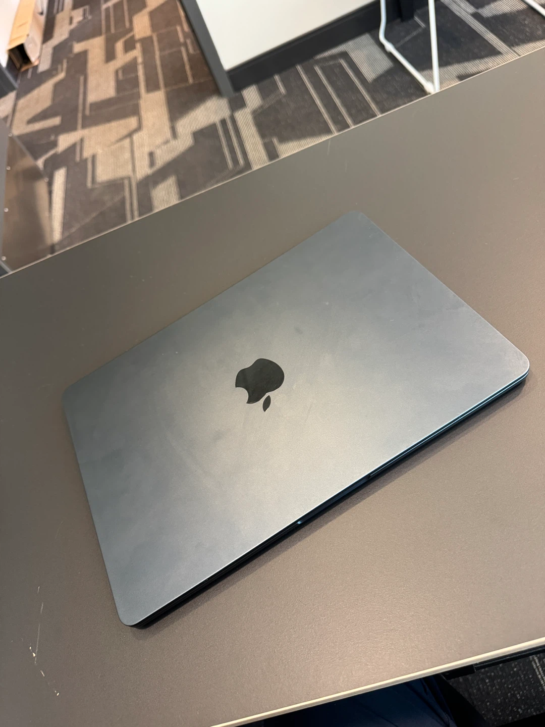 MacBook Air M2, 8GB Memory, 256GB Storage - photo 2