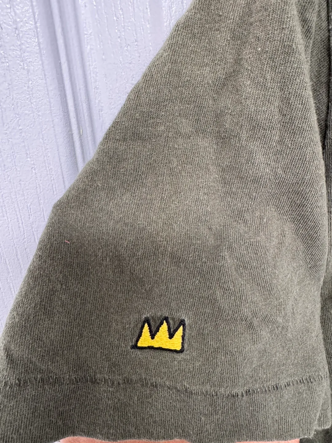 Uniqlo x Basquiat Olive Green Pocket T-Shirt image indicator(3)