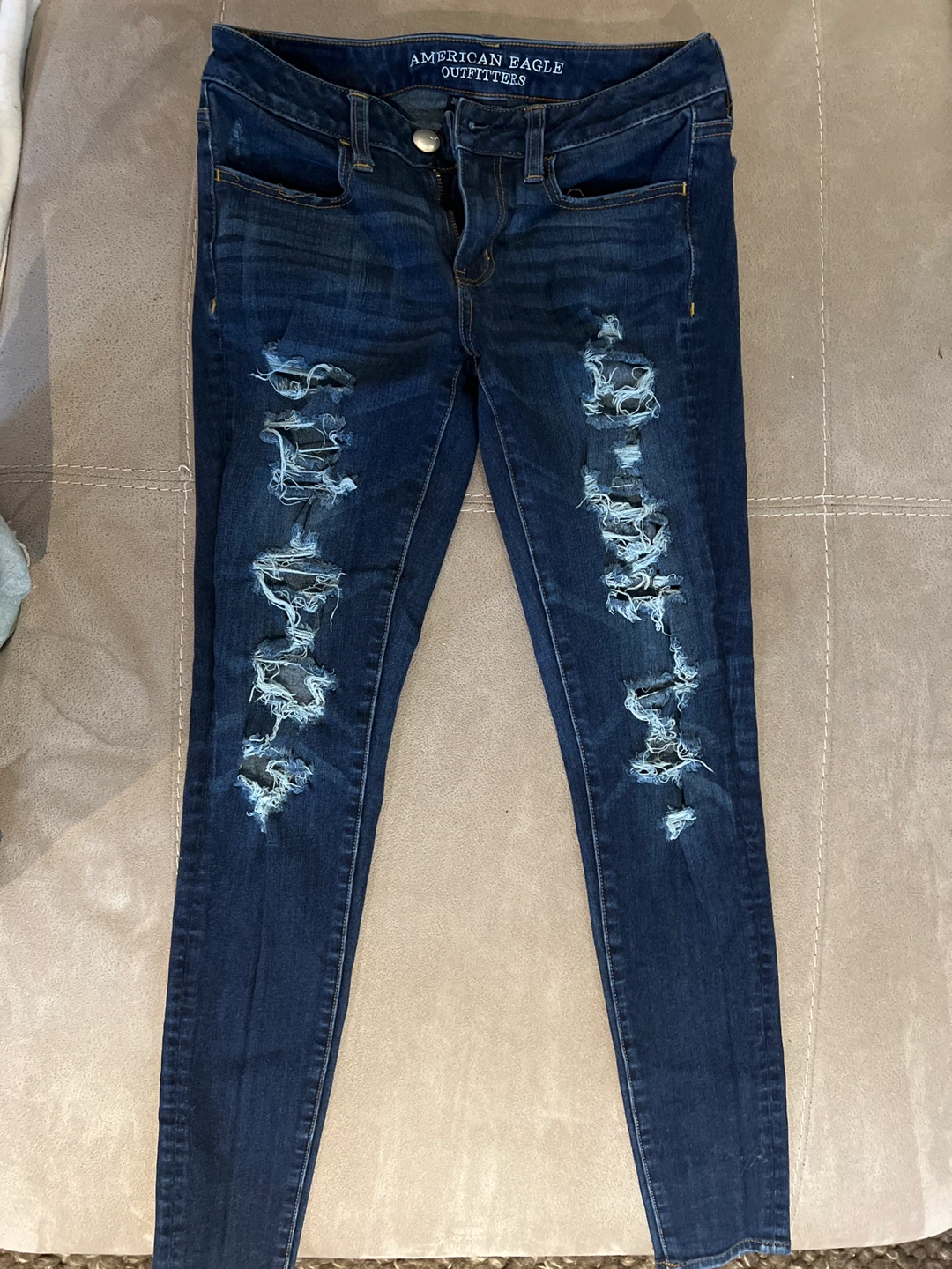 American Eagle Outfitters Dark Wash Ripped Jeans