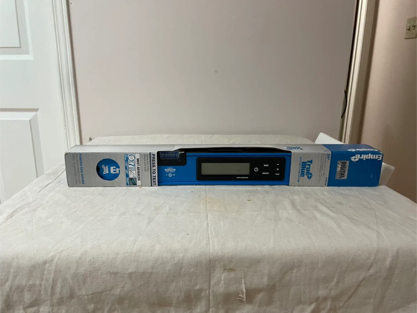 True Blue 24" Digital Box Level w/ Case - New