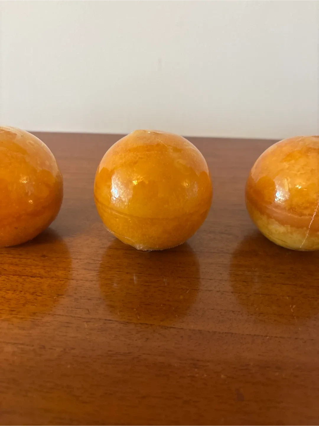 Bill Blass Amber Candles- New- Apple Cider Fragrance image indicator(2)