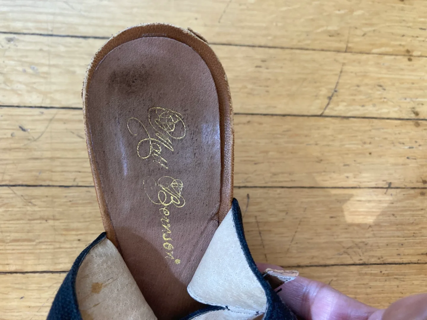 Matt Bernson Wedge Sandals 10M image indicator(6)