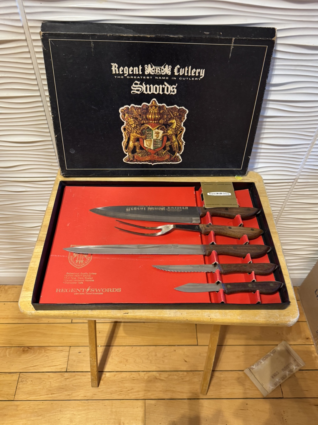 Regent Rock Cutlery Swords Knife Set