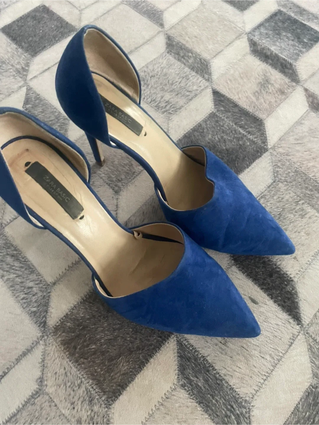 Zara Basic Collection Blue Heels thumbnail