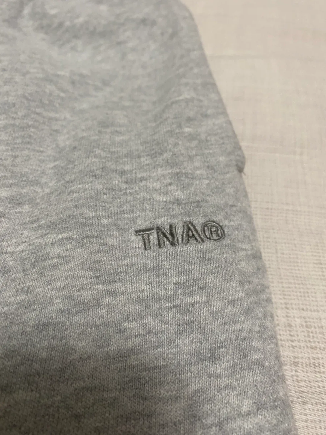 TNA Sweatfleece Cozy Fleece Mega Fit Sweatpants - size L image indicator(2)