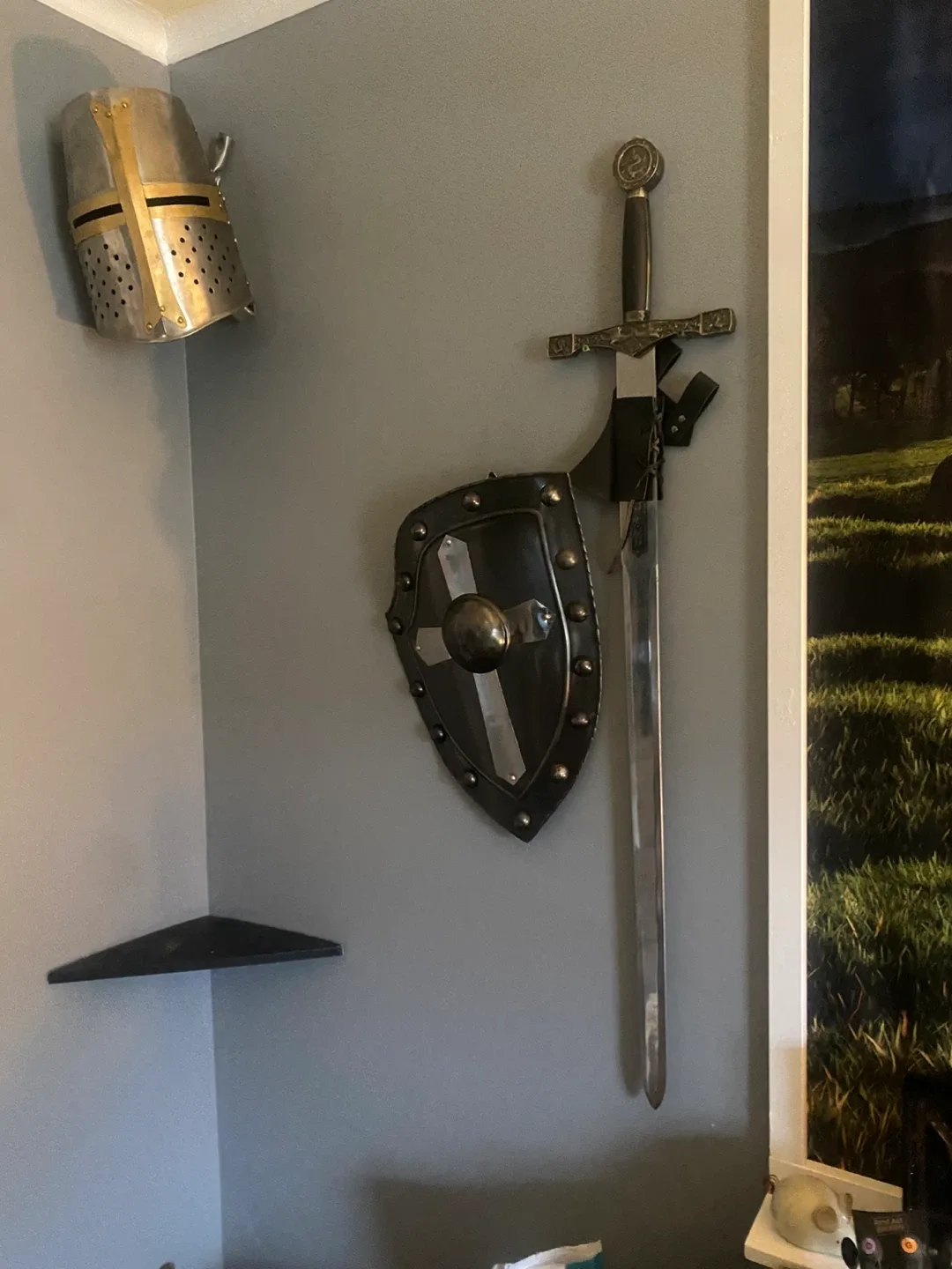 Crusader Sword & Shield Set thumbnail