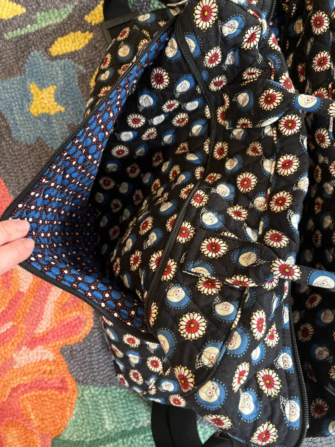 Vera Bradley Black & Navy @ Maroon Dufflebag image indicator(4)