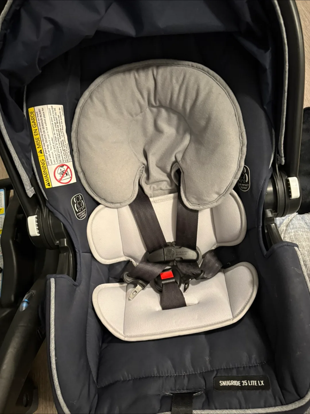 Graco SnugRide 35 Lite LX Infant Car Seat with winter cover image indicator(5)