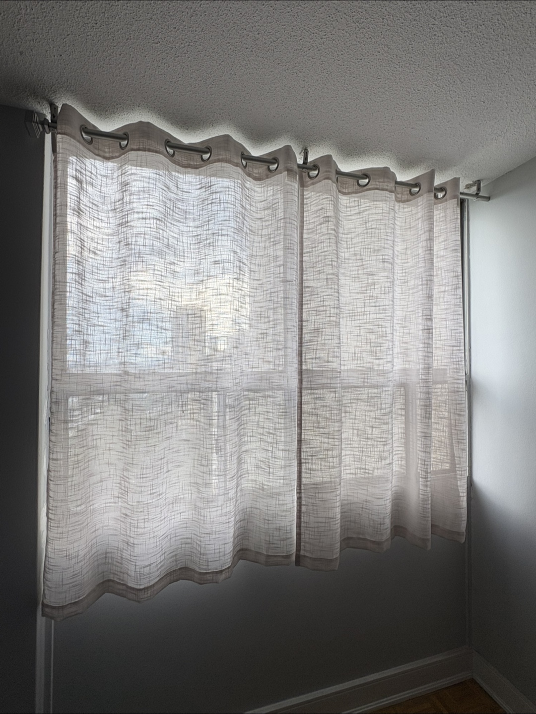 Curtains (set of 2)