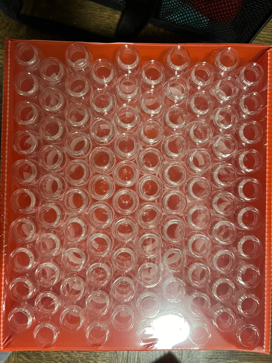Glass vials 20ml for DIY projects thumbnail
