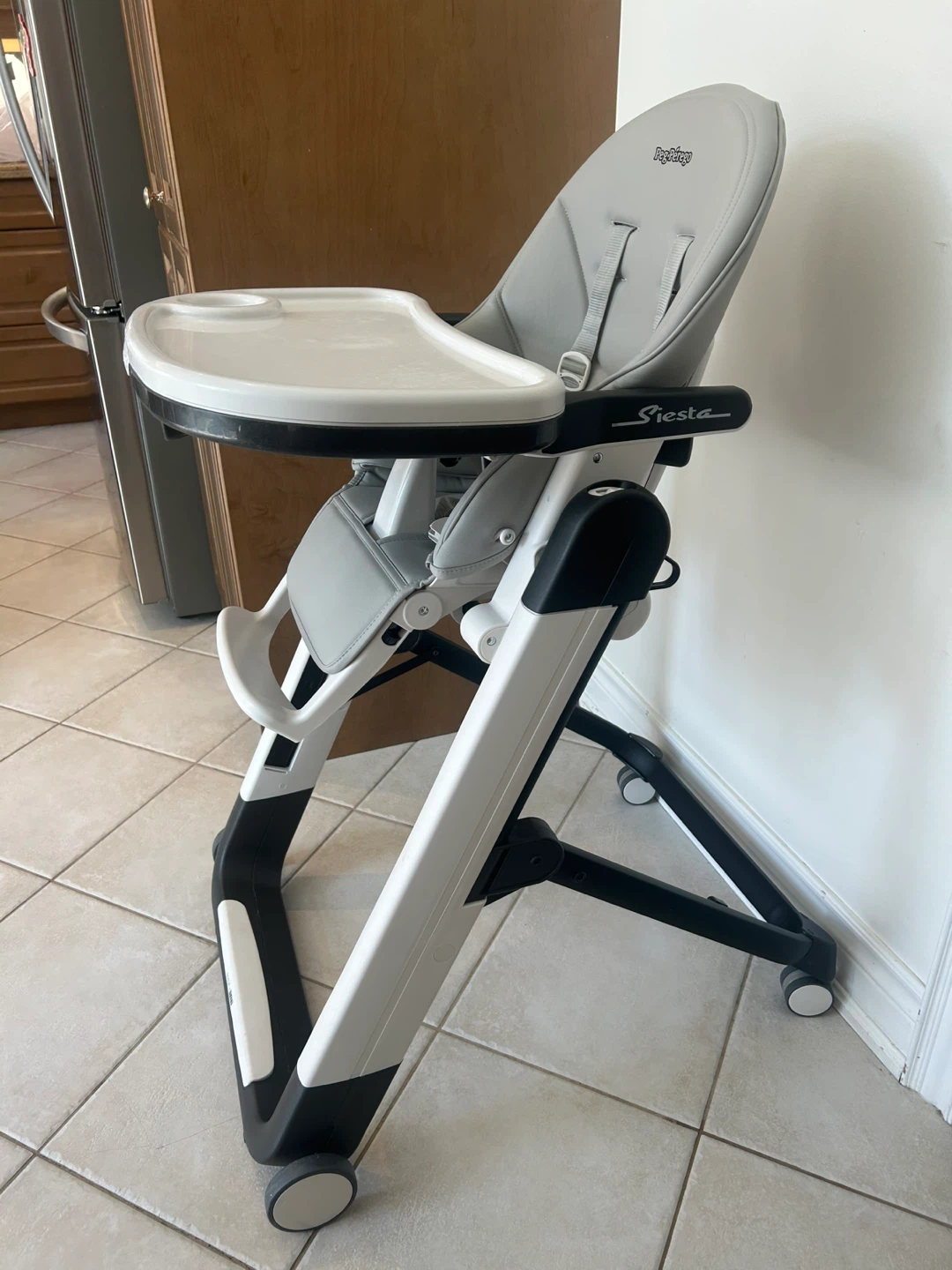 Peg Perego Siesta High Chair - Grey - photo 2