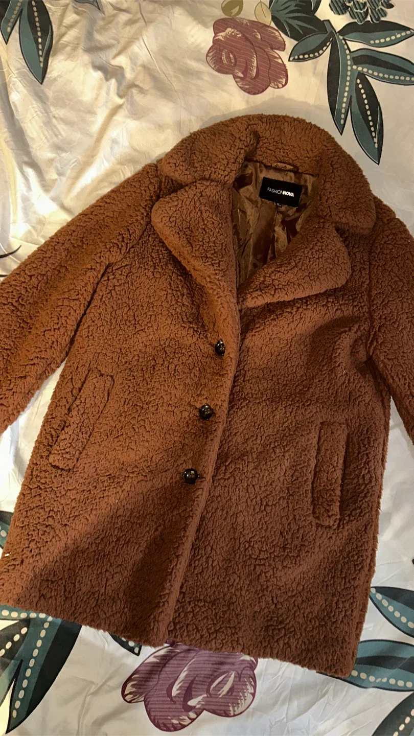 Fashion Nova Brown Teddy Soft Coat Size M thumbnail