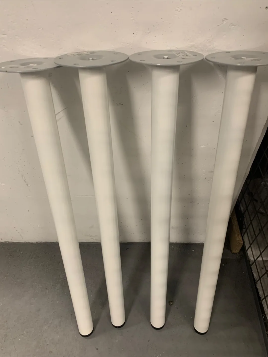 White Ikea Desk/Table image indicator(5)