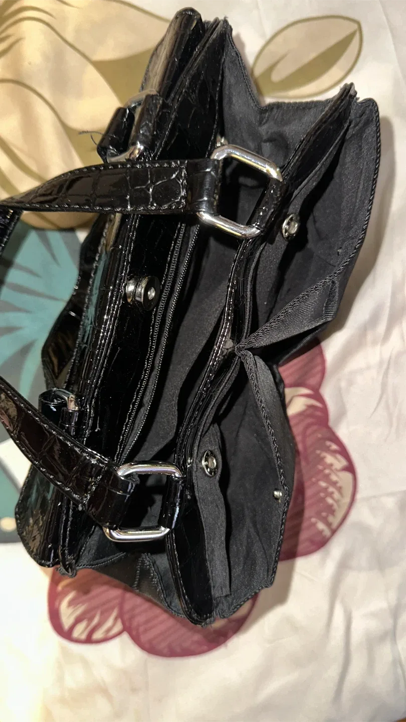 Country Chic 4pc Curate Style Black Handbag image indicator(7)