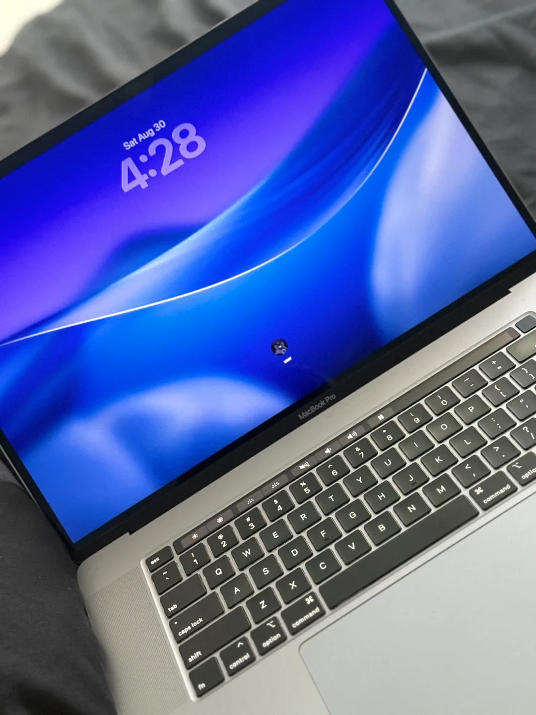 MacBook Pro image indicator(3)