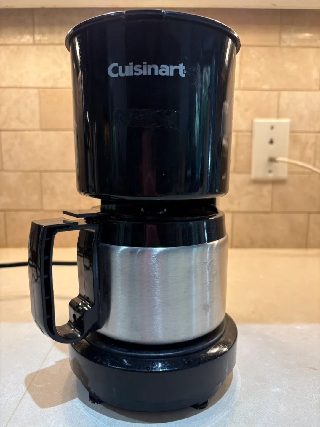 ☕ Cuisinart DCC-450BK 4-Cup Coffee Maker – Like New! ☕ image indicator(2)