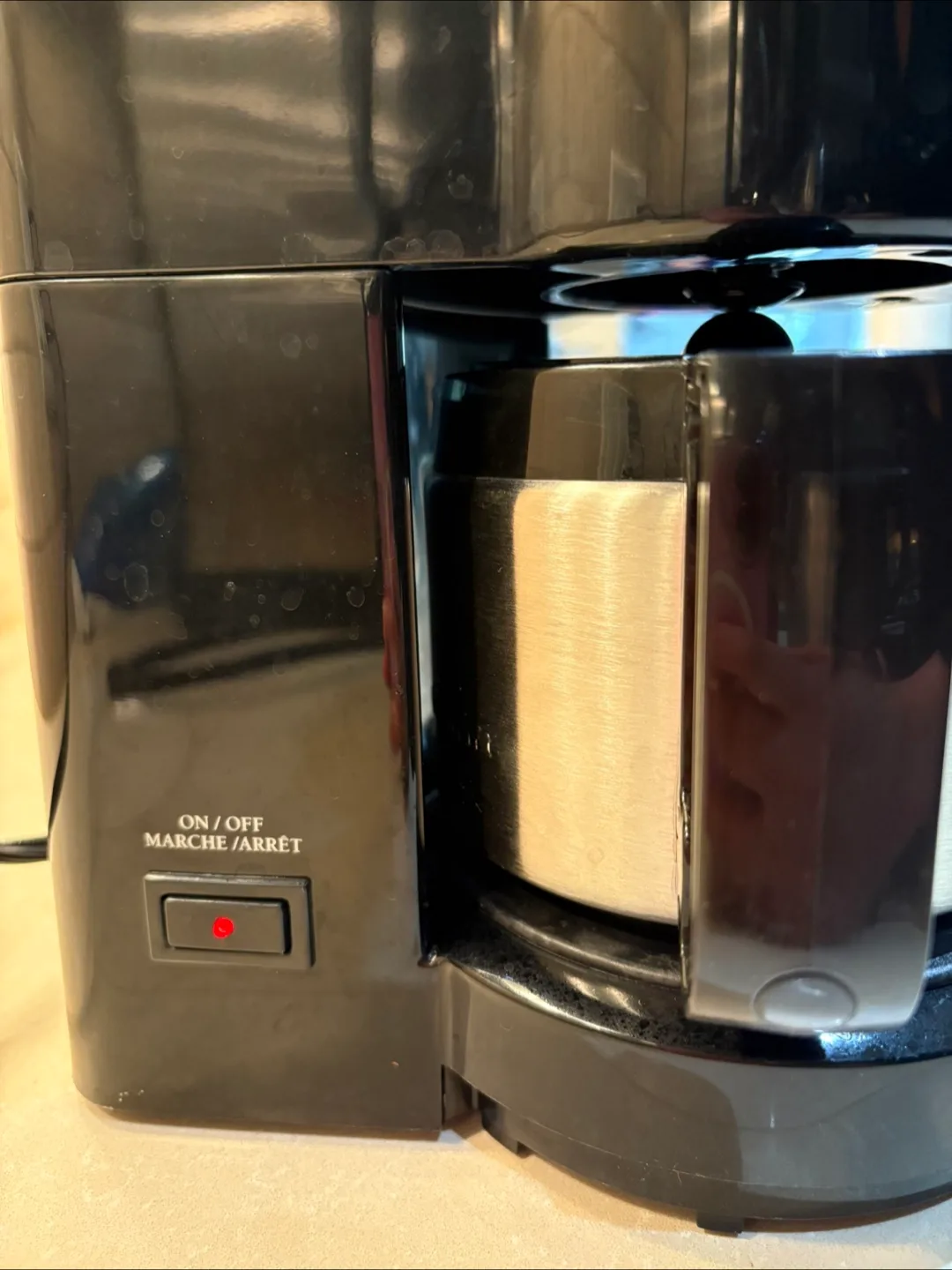 ☕ Cuisinart DCC-450BK 4-Cup Coffee Maker – Like New! ☕ image indicator(5)