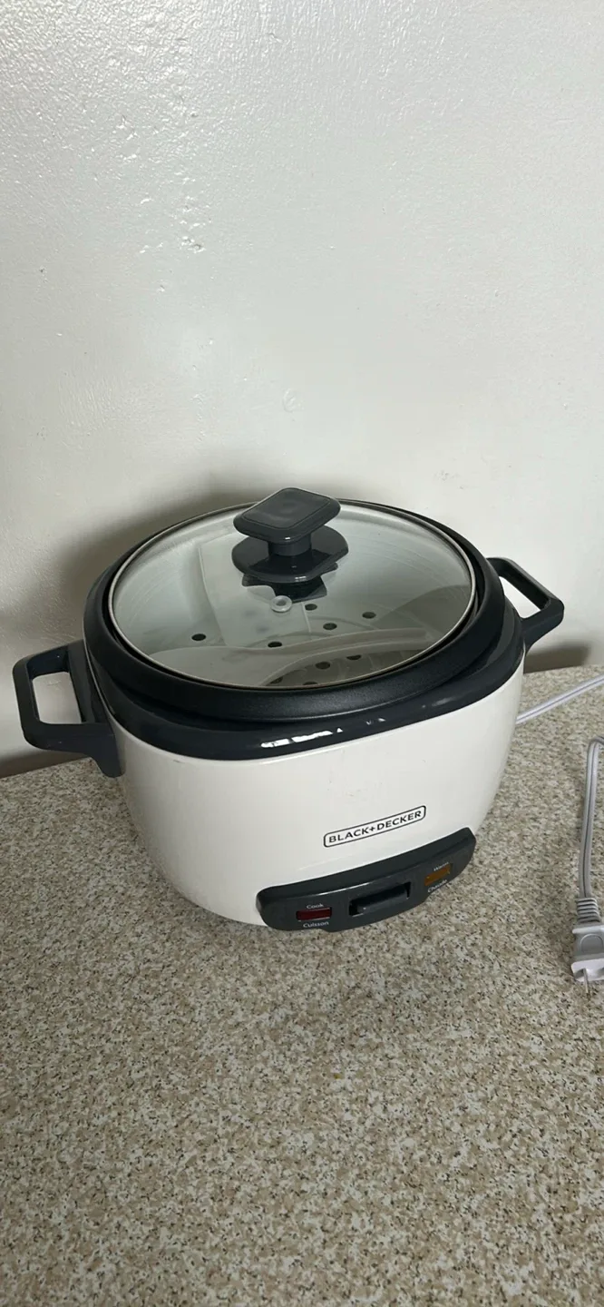 Black+Decker 16-Cup Rice Cooker thumbnail