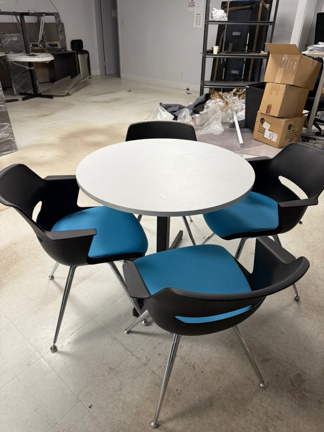 Round Table with 4 Blue Chairs thumbnail
