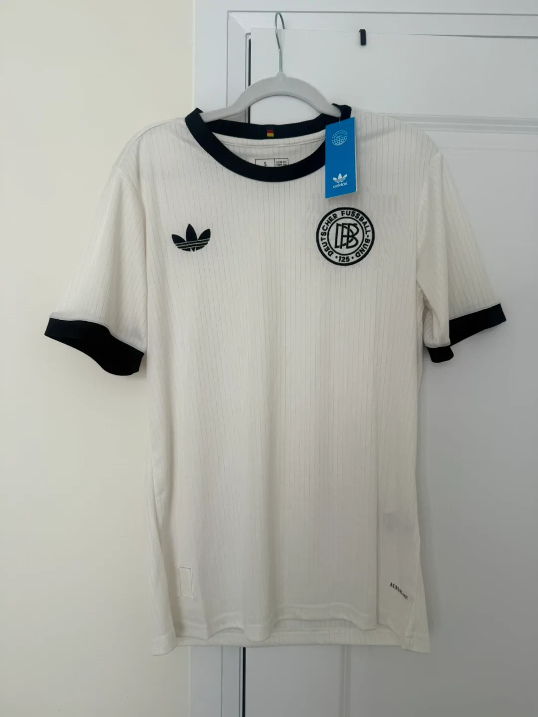 BNWT Germany 125th Anniversary Special Edition Jersey Size S thumbnail