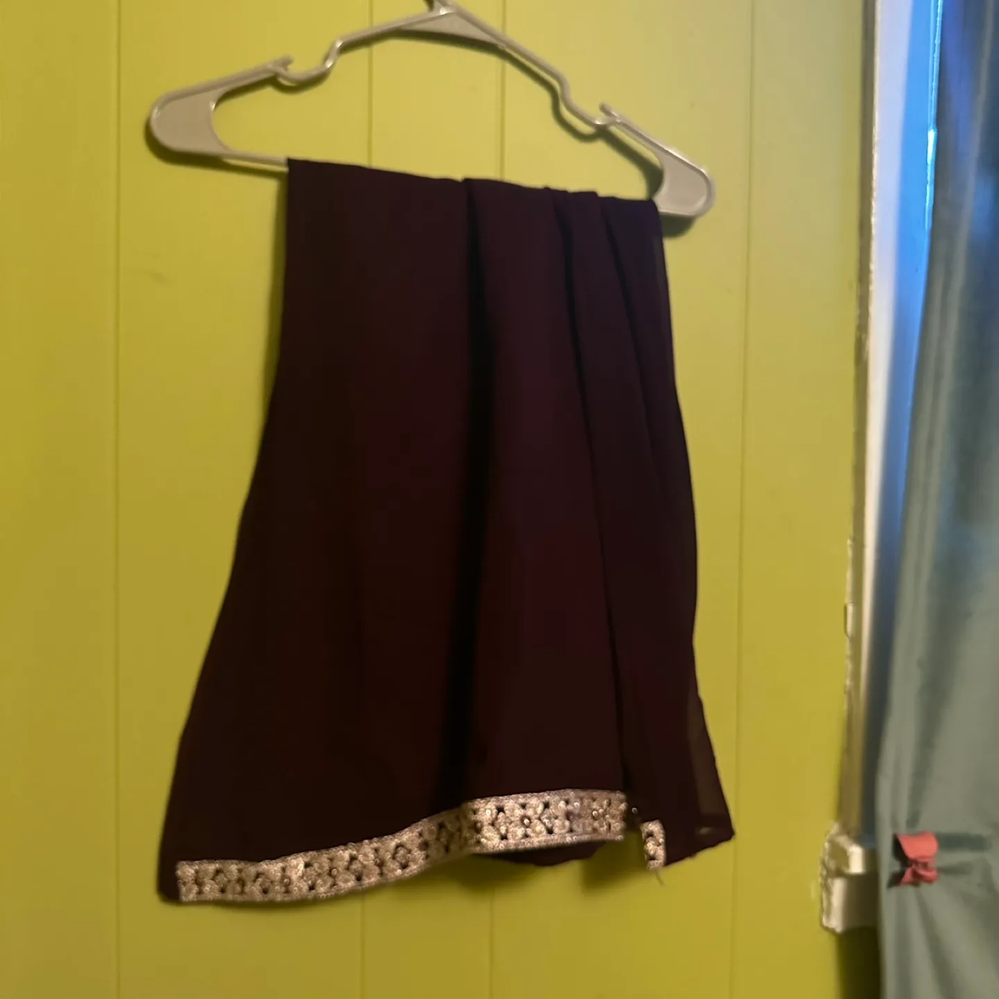 Burgundy Embellished Dress & Pants image indicator(6)