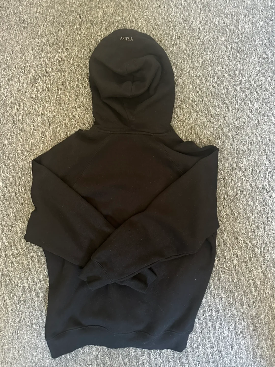 Aritzia Sweatfleece Mega Fit Hoodie - Size S image indicator(3)