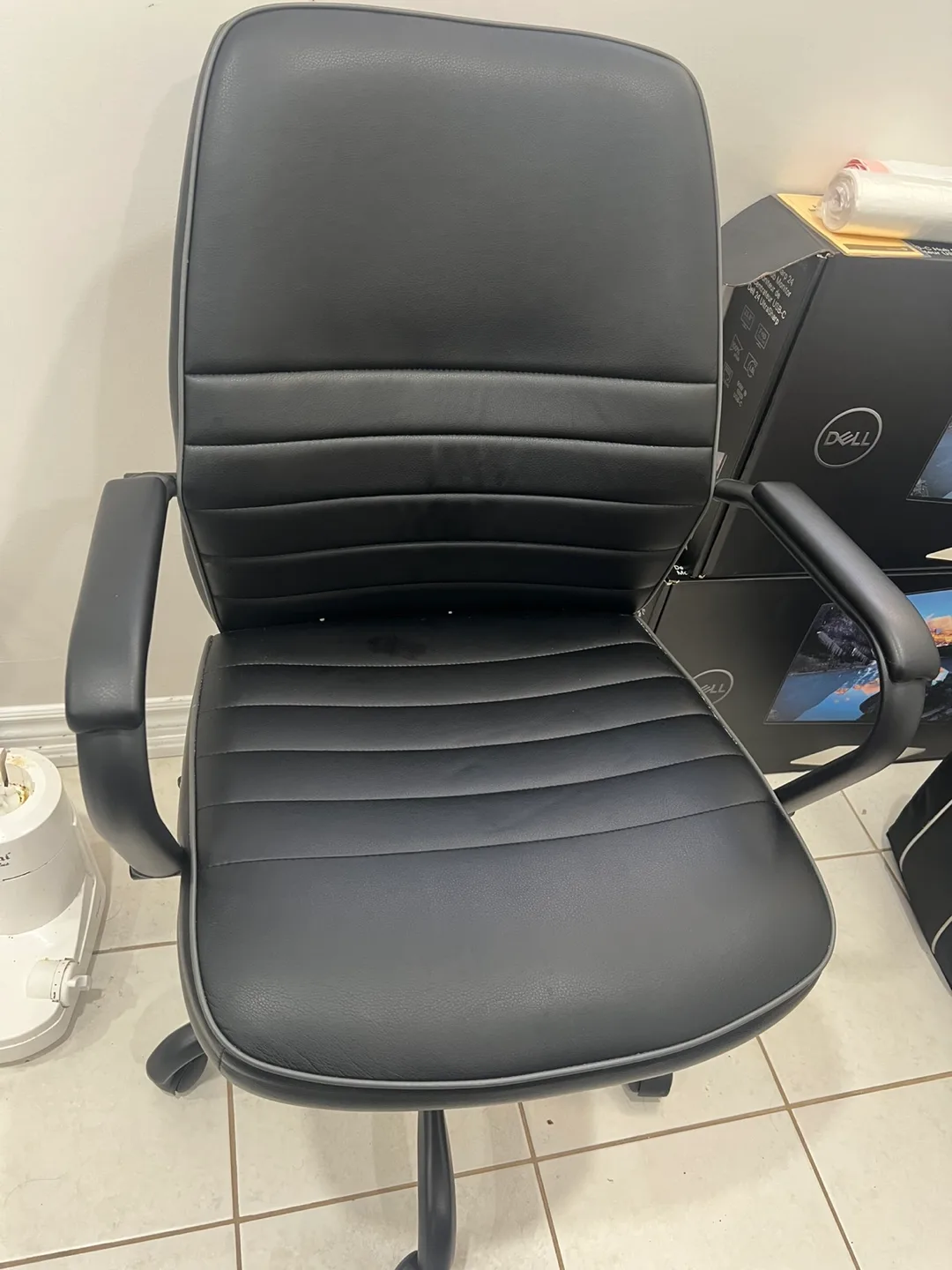 Black Office Chair thumbnail