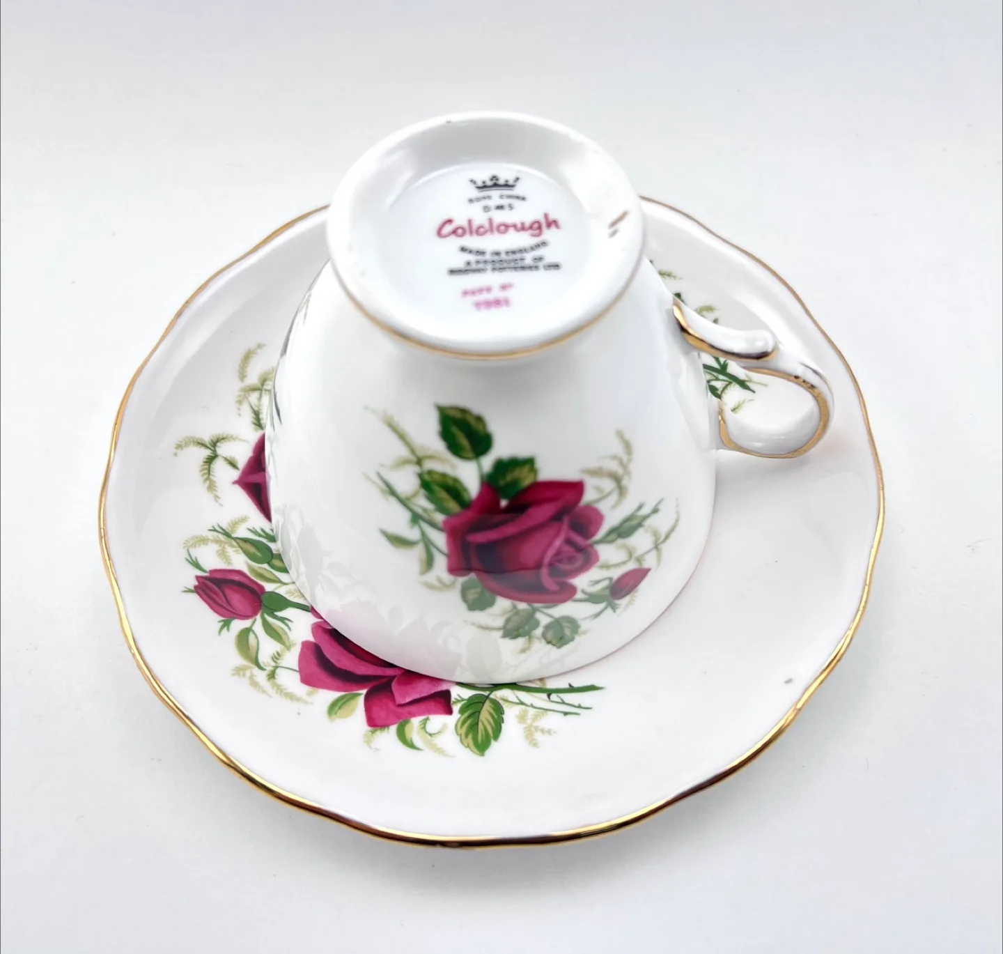 Colclough roses teacup image indicator(3)
