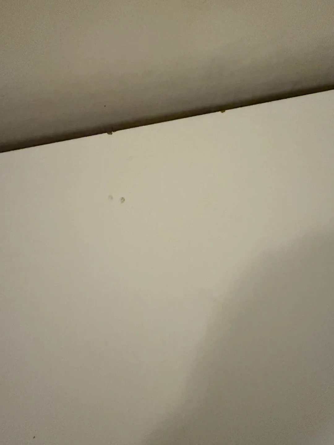 White IKEA Malm Dresser image indicator(4)