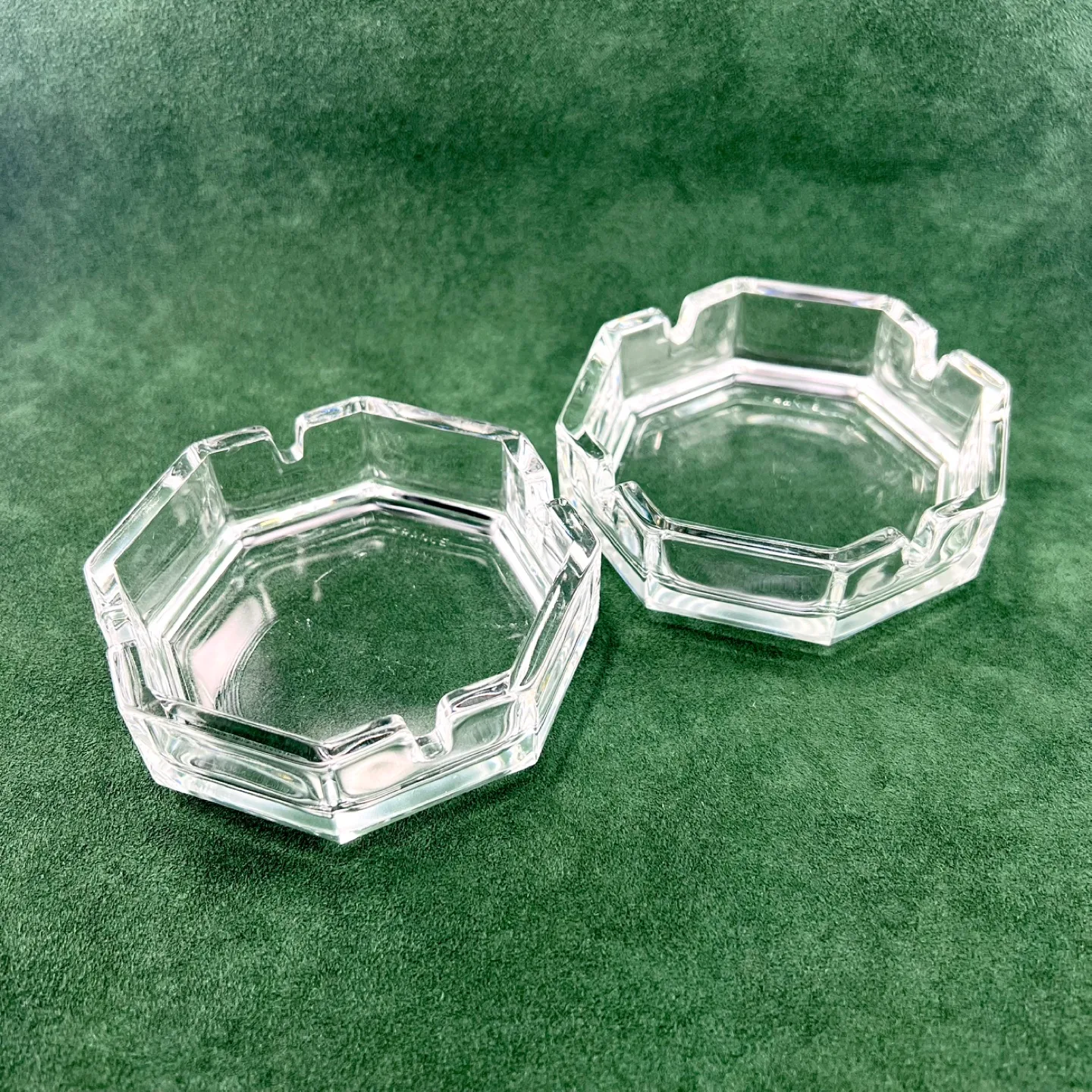 Pair vintage Arcoroc (France) octagon glass ashtrays image indicator(2)
