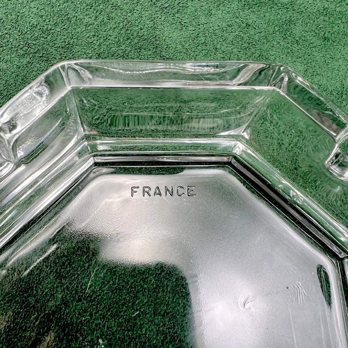 Pair vintage Arcoroc (France) octagon glass ashtrays image indicator(3)