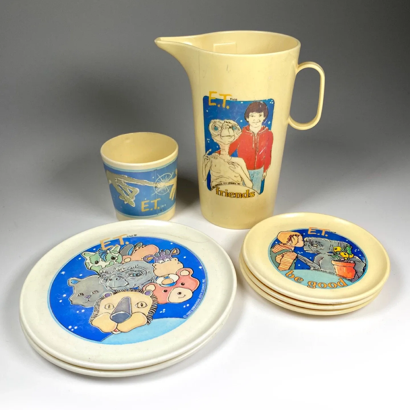 Vintage 1982 E.T. Play Dishes thumbnail