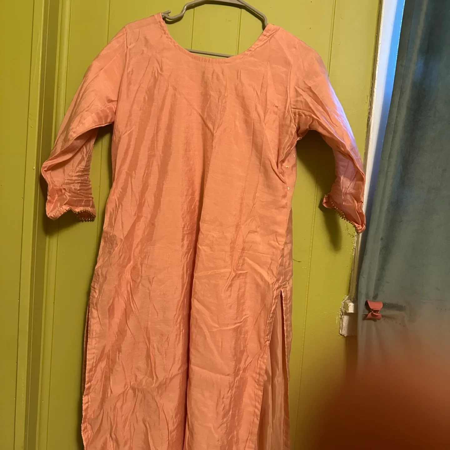 Peach Salwar Kameez Suit Set image indicator(3)