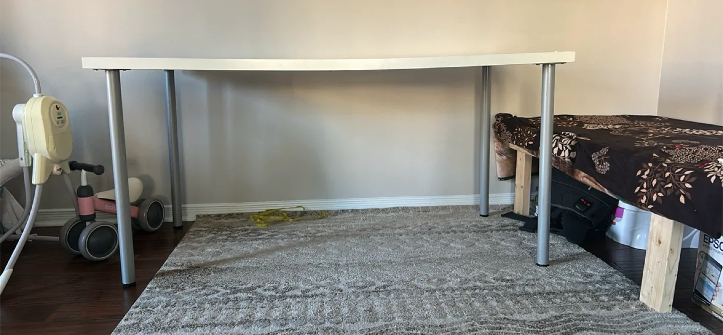 IKEA ADILS White Desk image indicator(2)