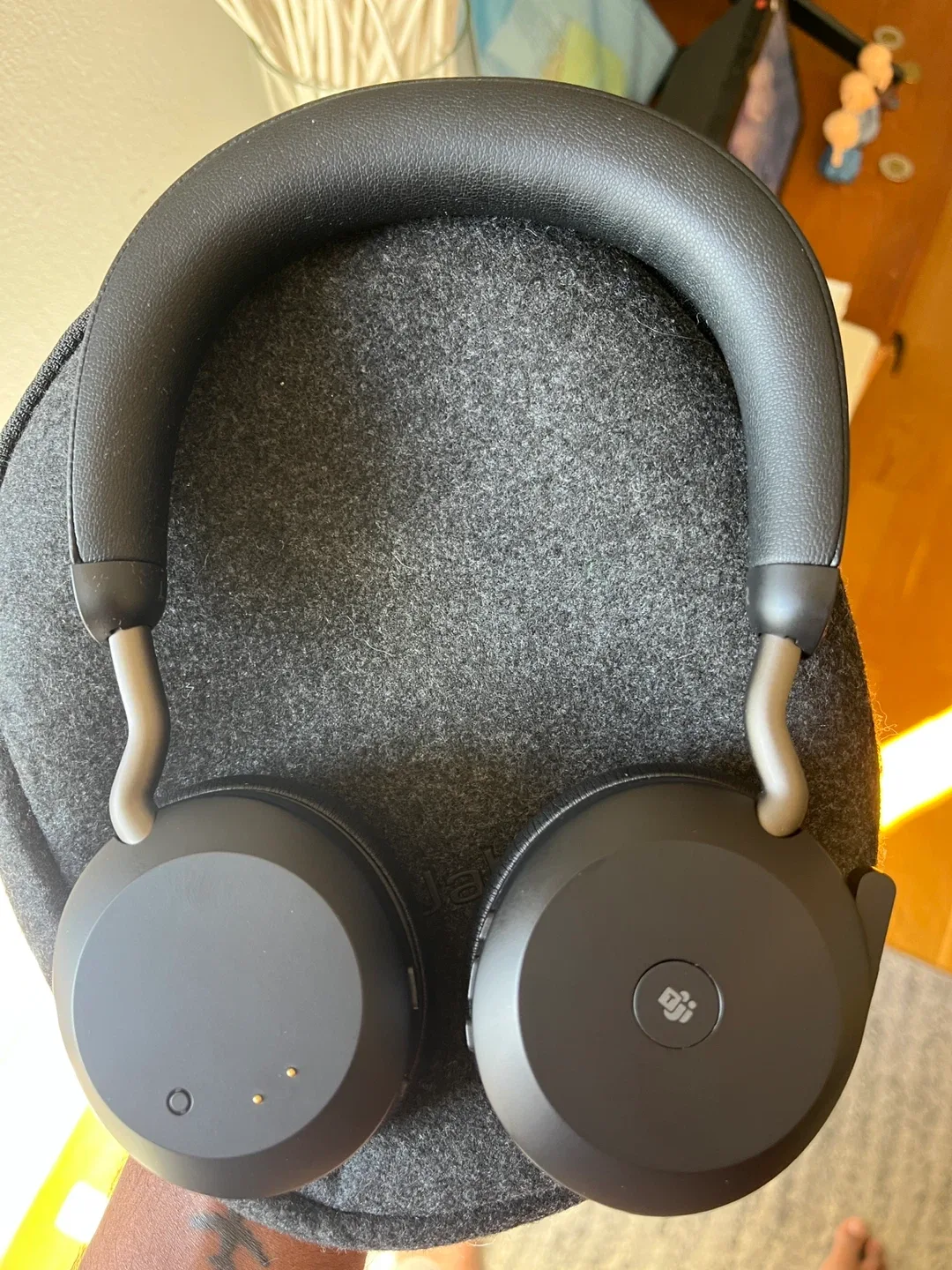 Jabra Evolve 2 75 Wireless Headphone - Black image indicator(3)