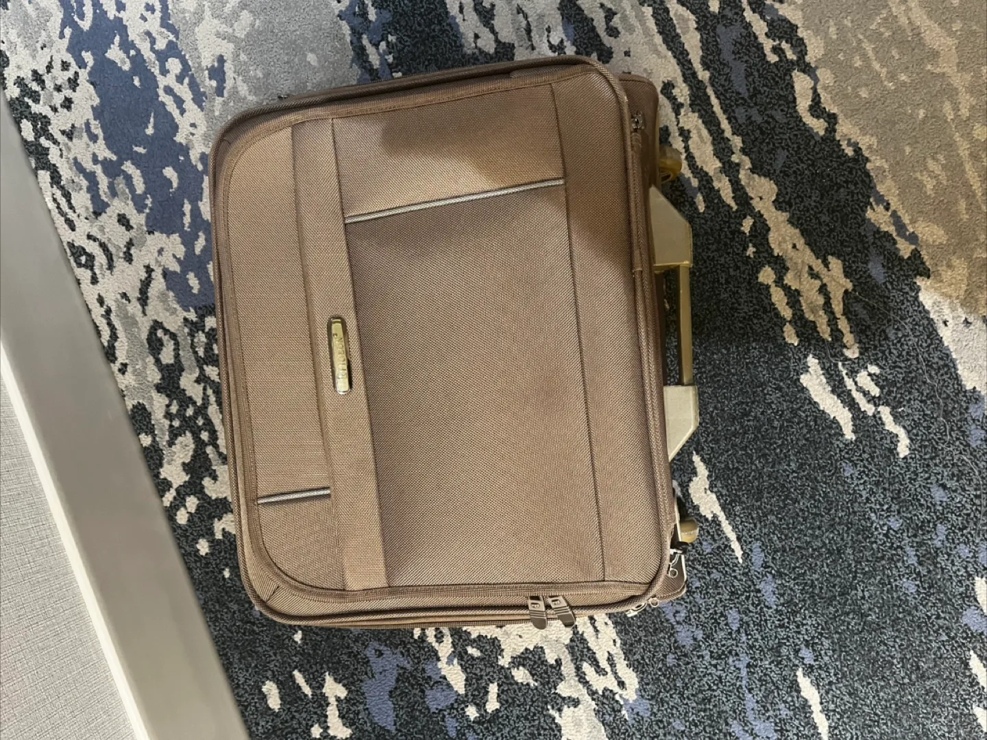 Pigeon Goes Along Way Rolling Suitcase image indicator(6)