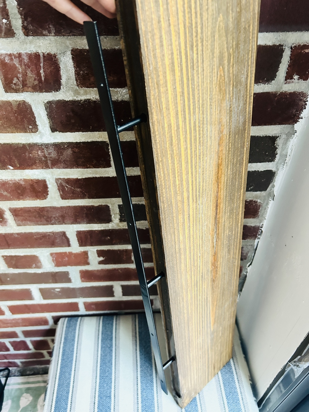 Floating Wood Shelf with Bracket - photo 3