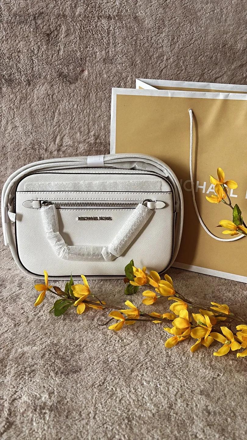 New Michael Kors White Leather Crossbody Bag