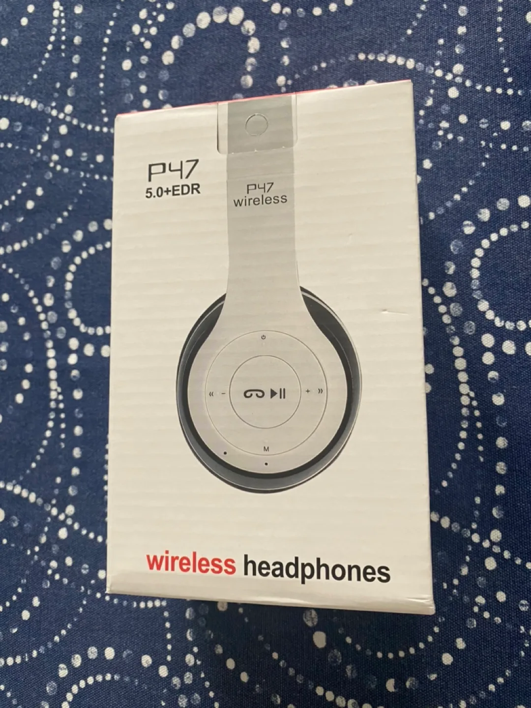 P47 5.0+EDR Wireless Headphones - Brand New in Box image indicator(4)