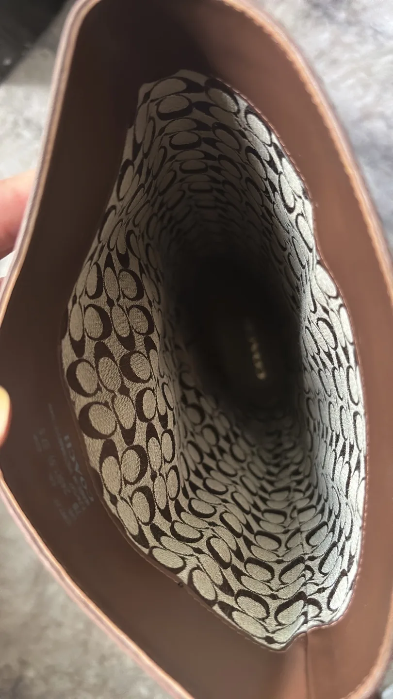 Coach Marlin Leather Boots, Size 7 image indicator(3)