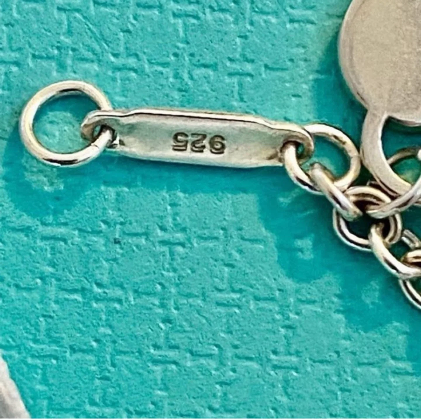 💯 AUTHENTIC TIFFANY & CO. (2) MINI HEART TAGS image indicator(7)