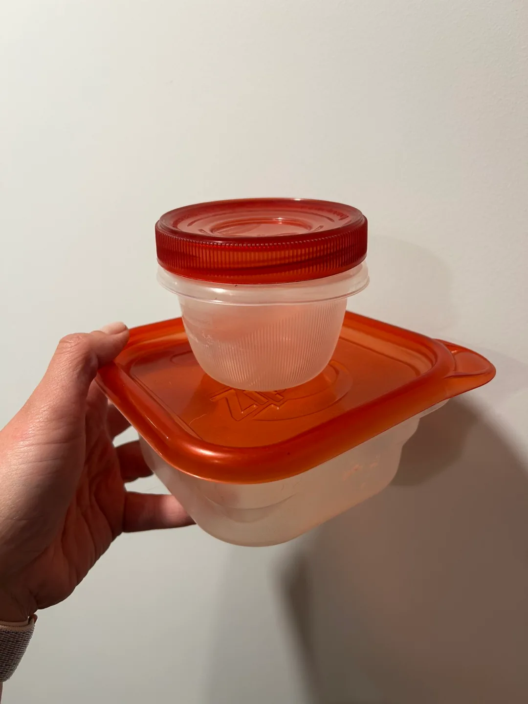 Plastic Food Storage Containers thumbnail