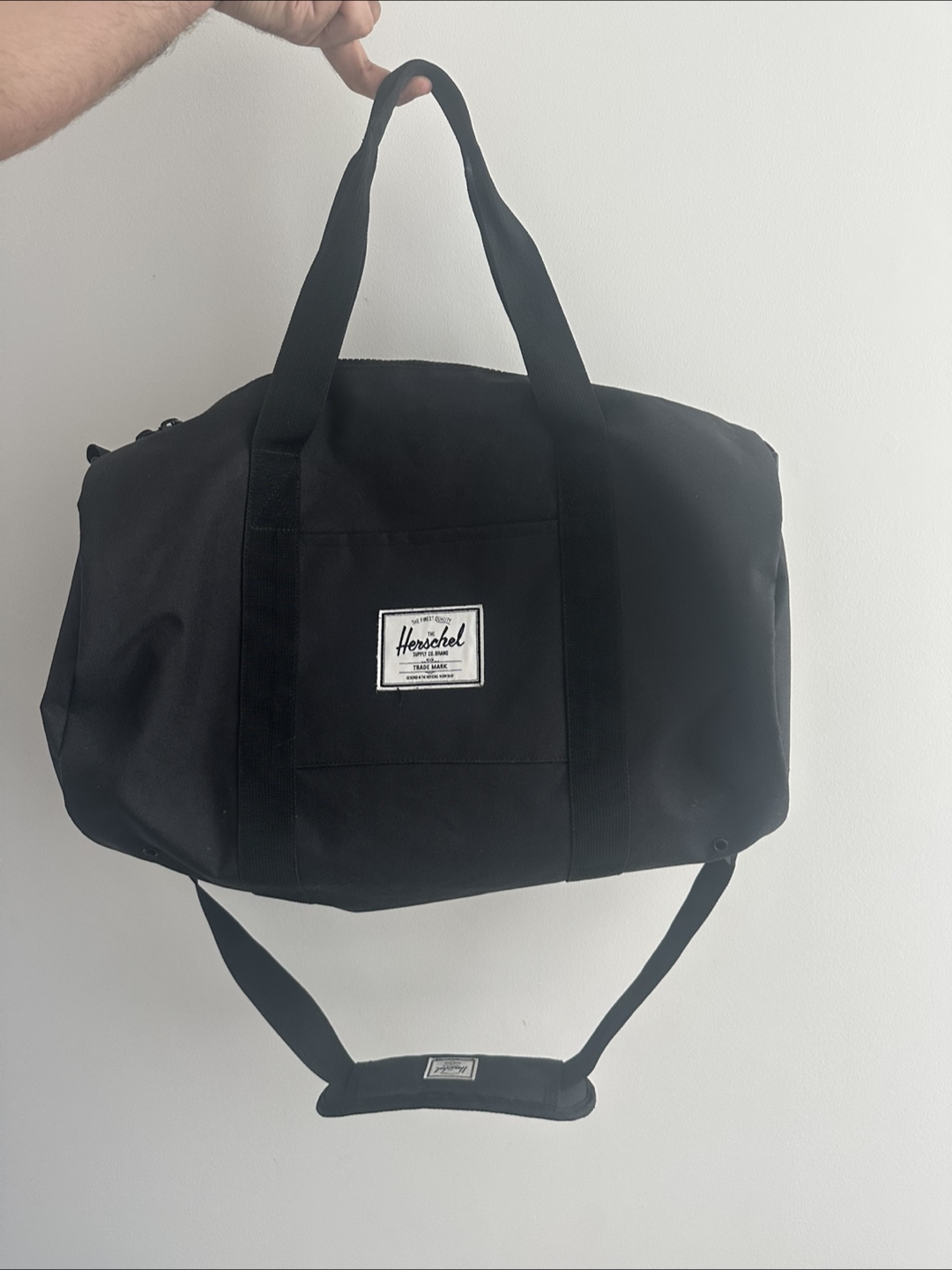 Herschel Black Duffle Bag - photo 3