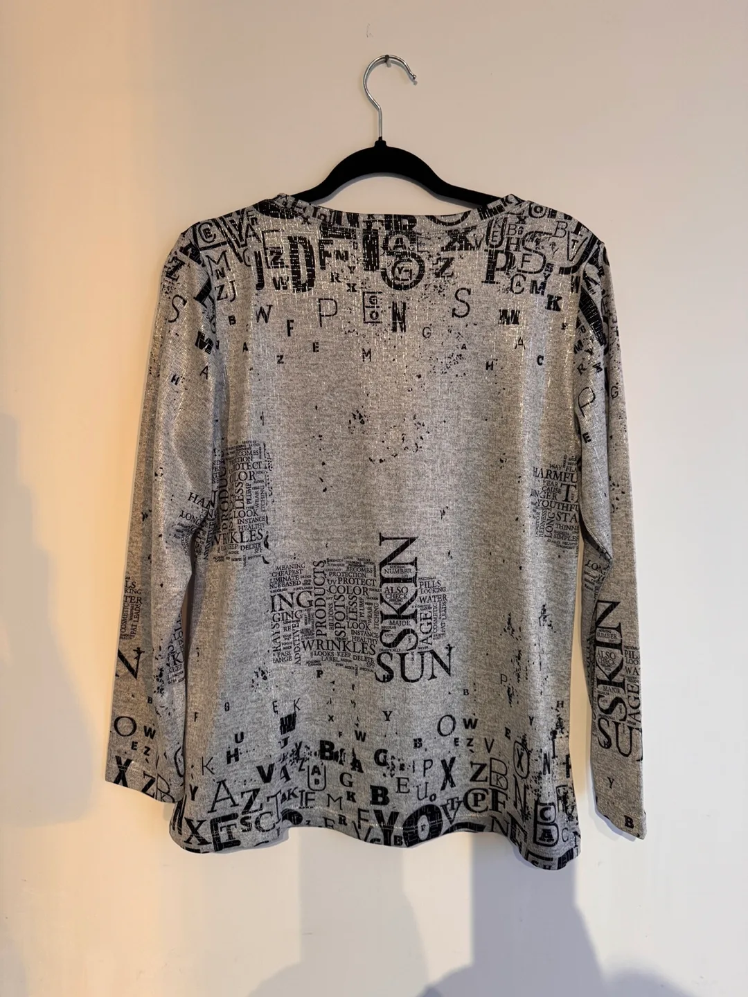 Brand new Evidence Top - Size M image indicator(4)