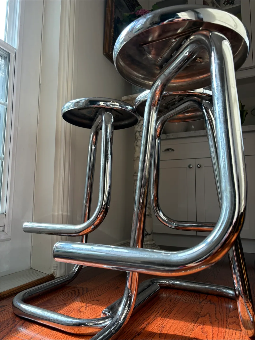 🔥 Sleek & Stylish | Iconic Chrome Barstools – Set of 3! 🔥 image indicator(3)