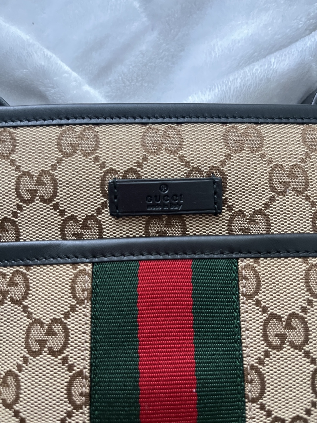 Gucci Ophidia GG Supreme Messenger Bag – Authentic - photo 3