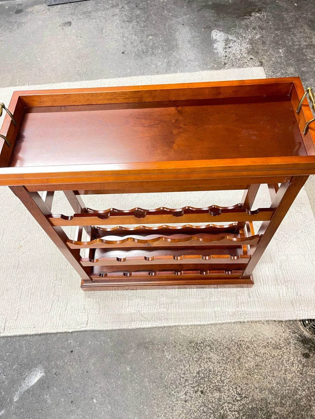 Wooden Wine Rack with Serving Tray image indicator(2)